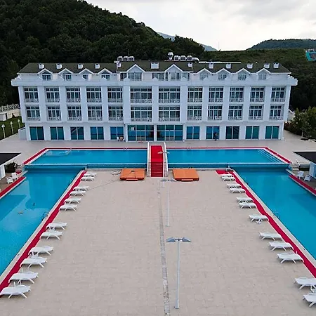 The Oasis & Hotel