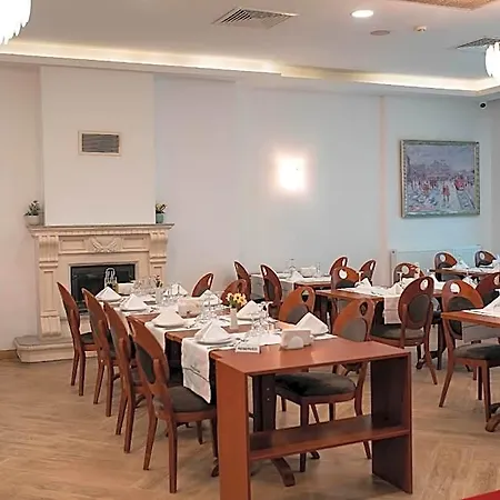 The Oasis & Hotel 4*