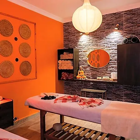 The Oasis & 4* Çınarcık