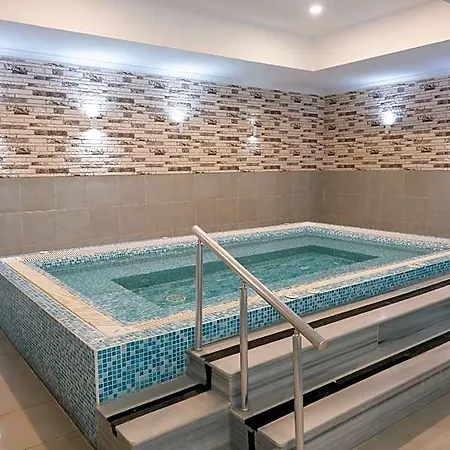 The Oasis & 4* Çınarcık